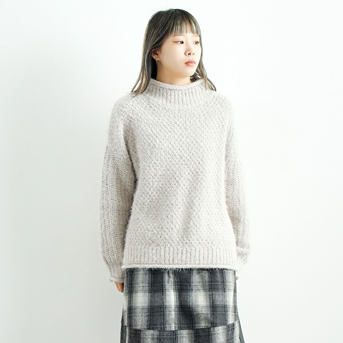 Jf Ready Made [ジェイエフレディメイド] ラメモールバスケット編みプルオーバー [3224424] ｸﾞﾚｰﾍﾞｰｼﾞｭ &&モデル身長：167cm 着用サイズ：F&&