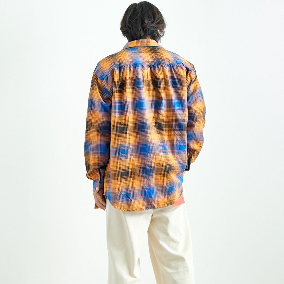 VALTA [ヴァルタ] 別注 シャーリングシャツ [VA24AW3041-JF] CH310 YEL &&モデル身長：179cm 着用サイズ：L&&