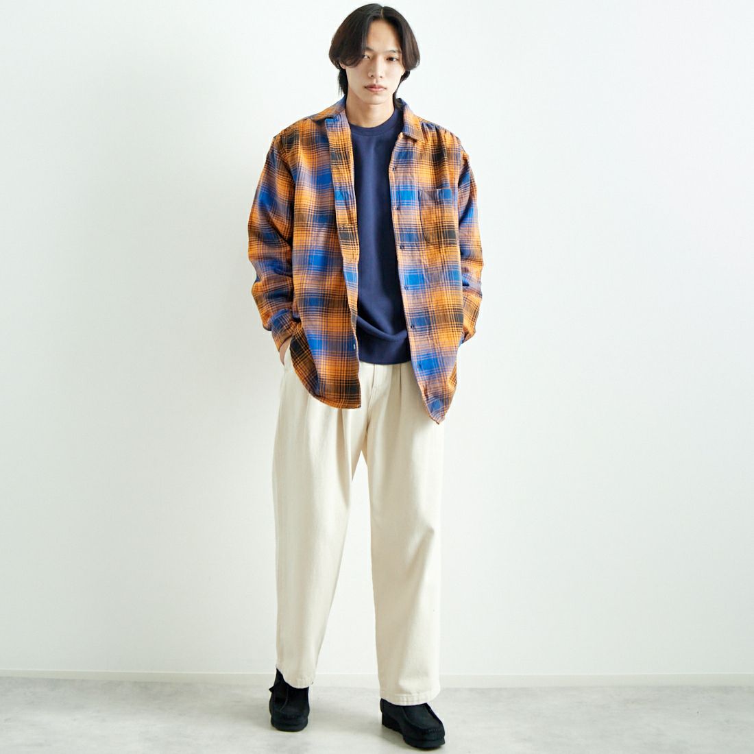 VALTA [ヴァルタ] 別注 シャーリングシャツ [VA24AW3041-JF] CH310 YEL &&モデル身長：179cm 着用サイズ：L&&