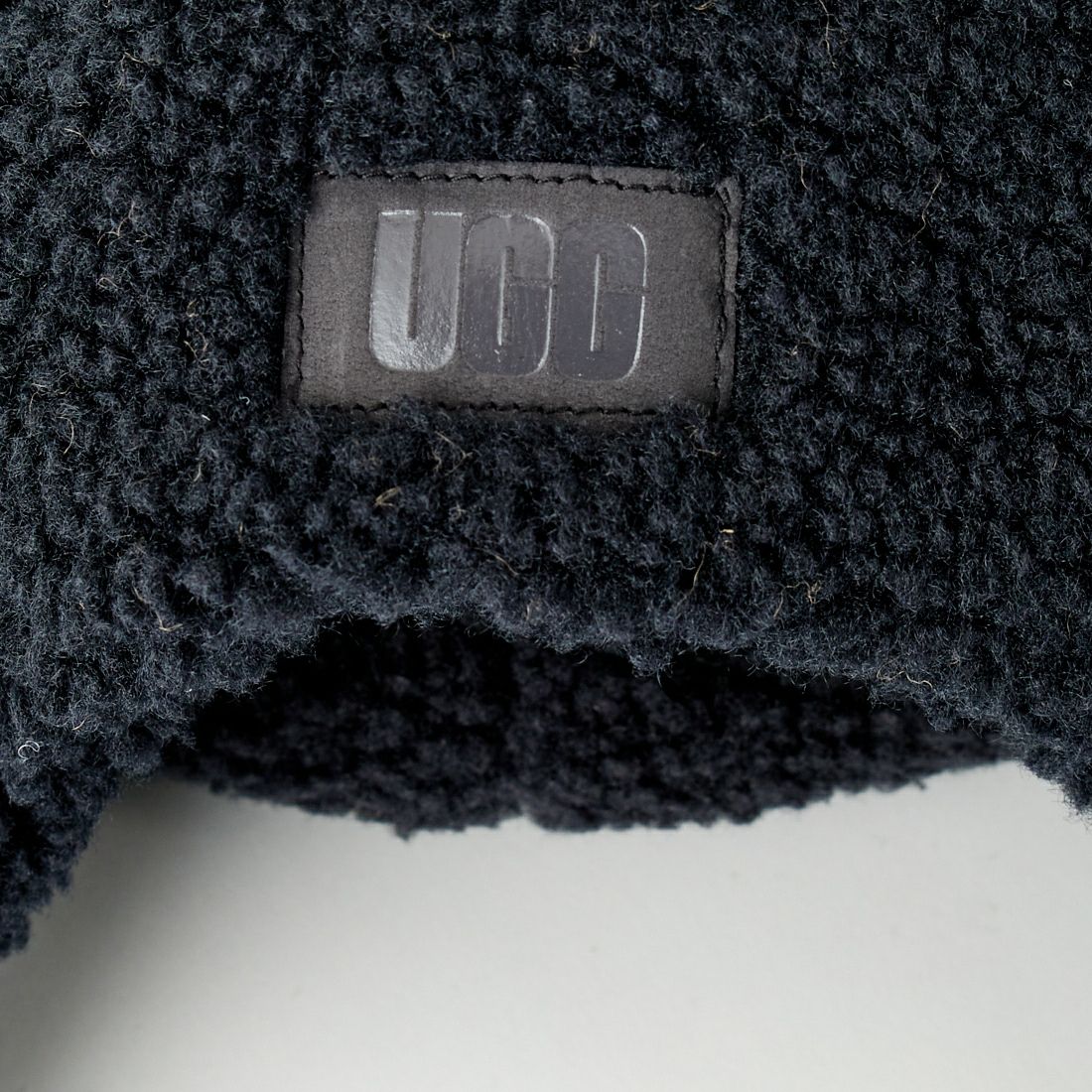 UGG [アグ] UGGフラッフ トラッパー [101047] BLACK