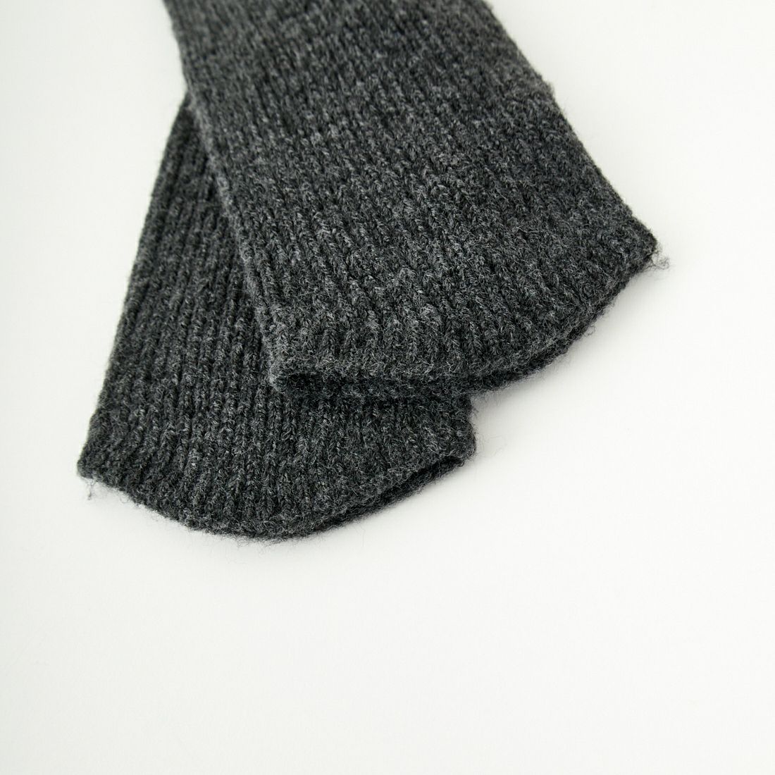 anuke [アンヌーク] リブニットアームウォーマー [62421002] C/GRY