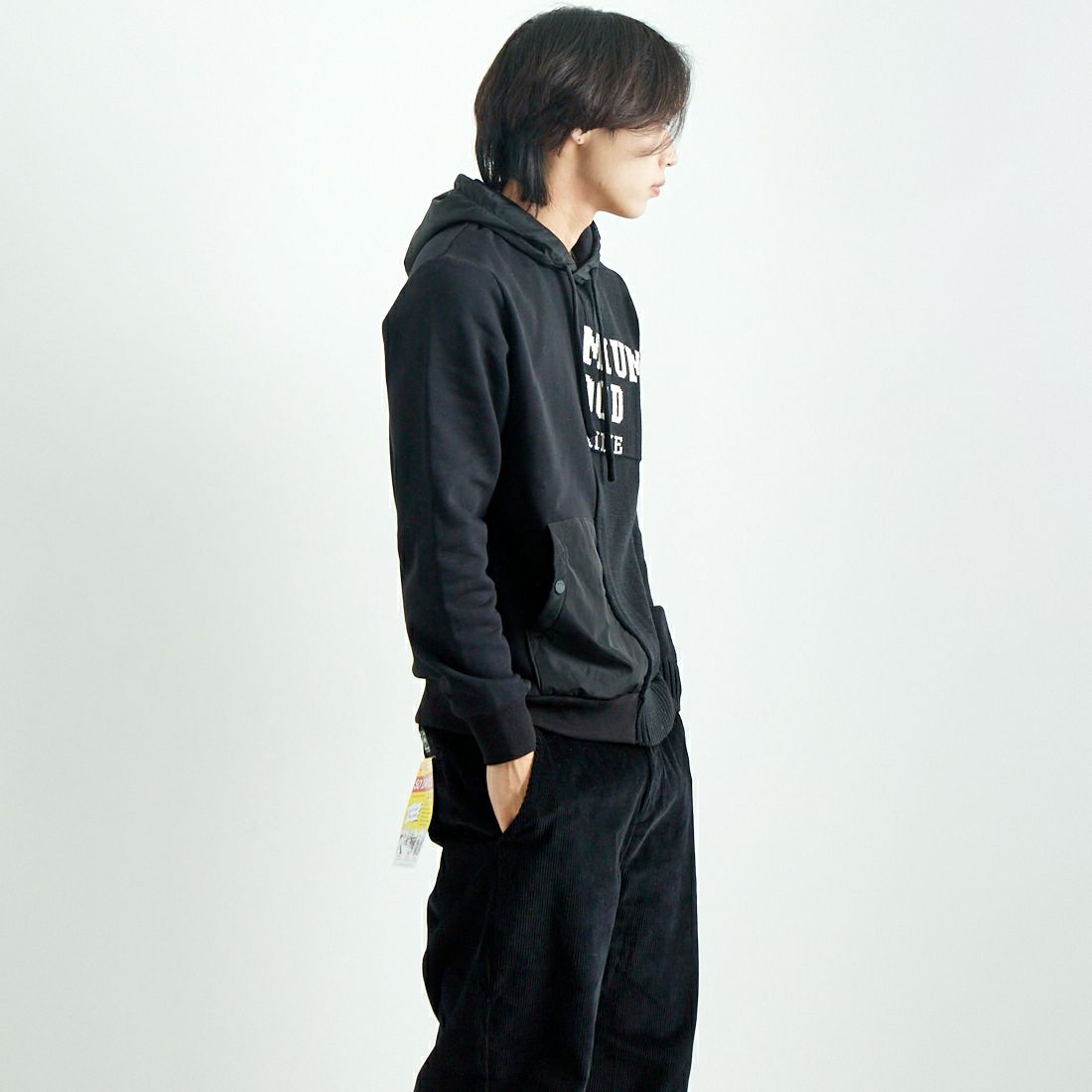 P.M.D.S. [ピーエムディーエス] 切り替えパーカー [RAISAMGA435] BLACK &&モデル身長：179cm 着用サイズ：L&&