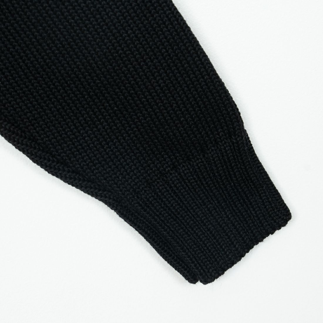 P.M.D.S. [ピーエムディーエス] 切り替えパーカー [RAISAMGA435] BLACK