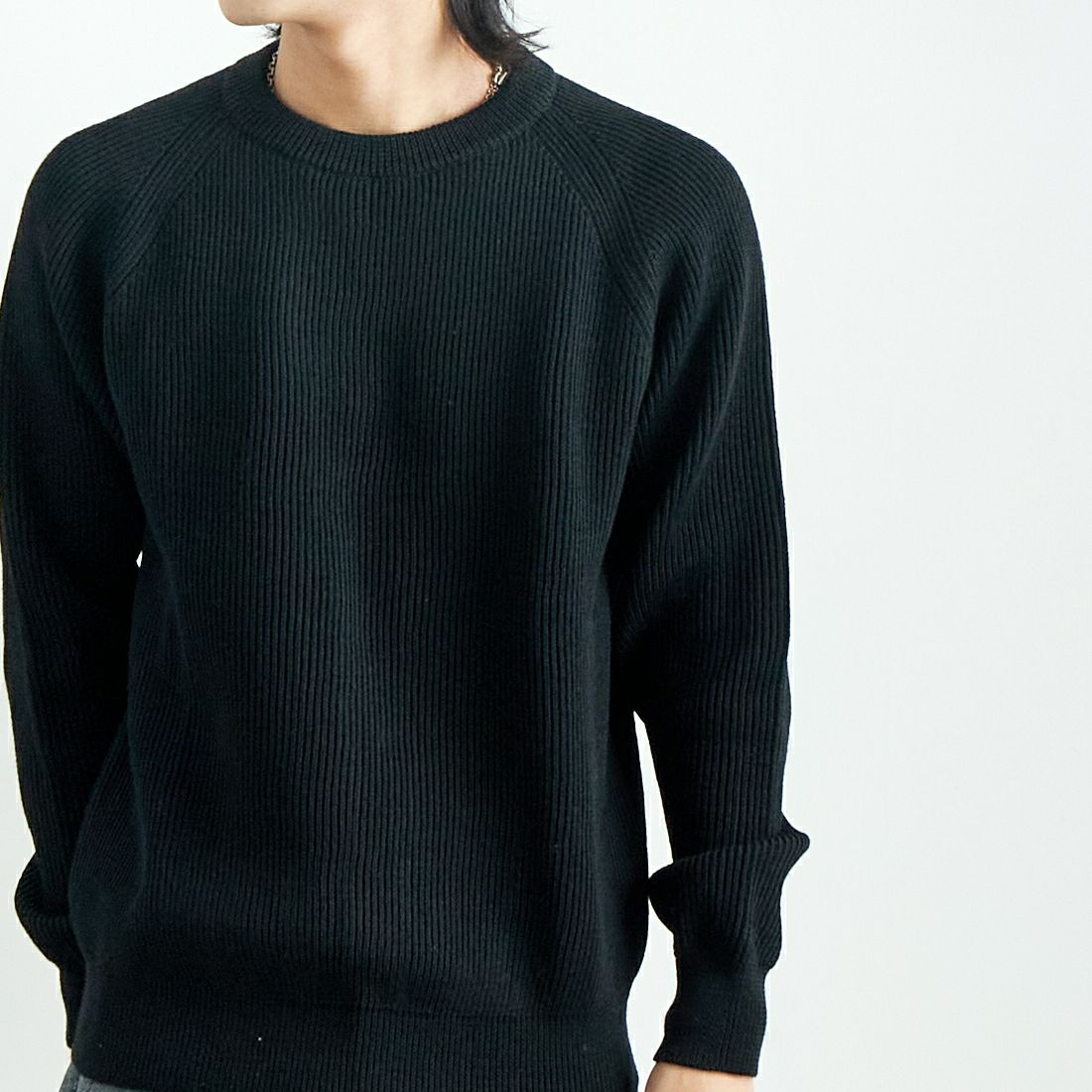 Vincent et Mireille [ヴァンソン エ ミレイユ] クルーネックセーター [VM242WA13010] 09 BLACK &&モデル身長：179cm 着用サイズ：40&&