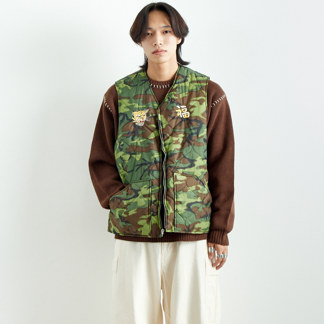 TAILOR TOYO [テーラートウヨウ] ベトナムライナーベスト [TT15549] 198 CAMO &&モデル身長：179cm 着用サイズ：XXL&&