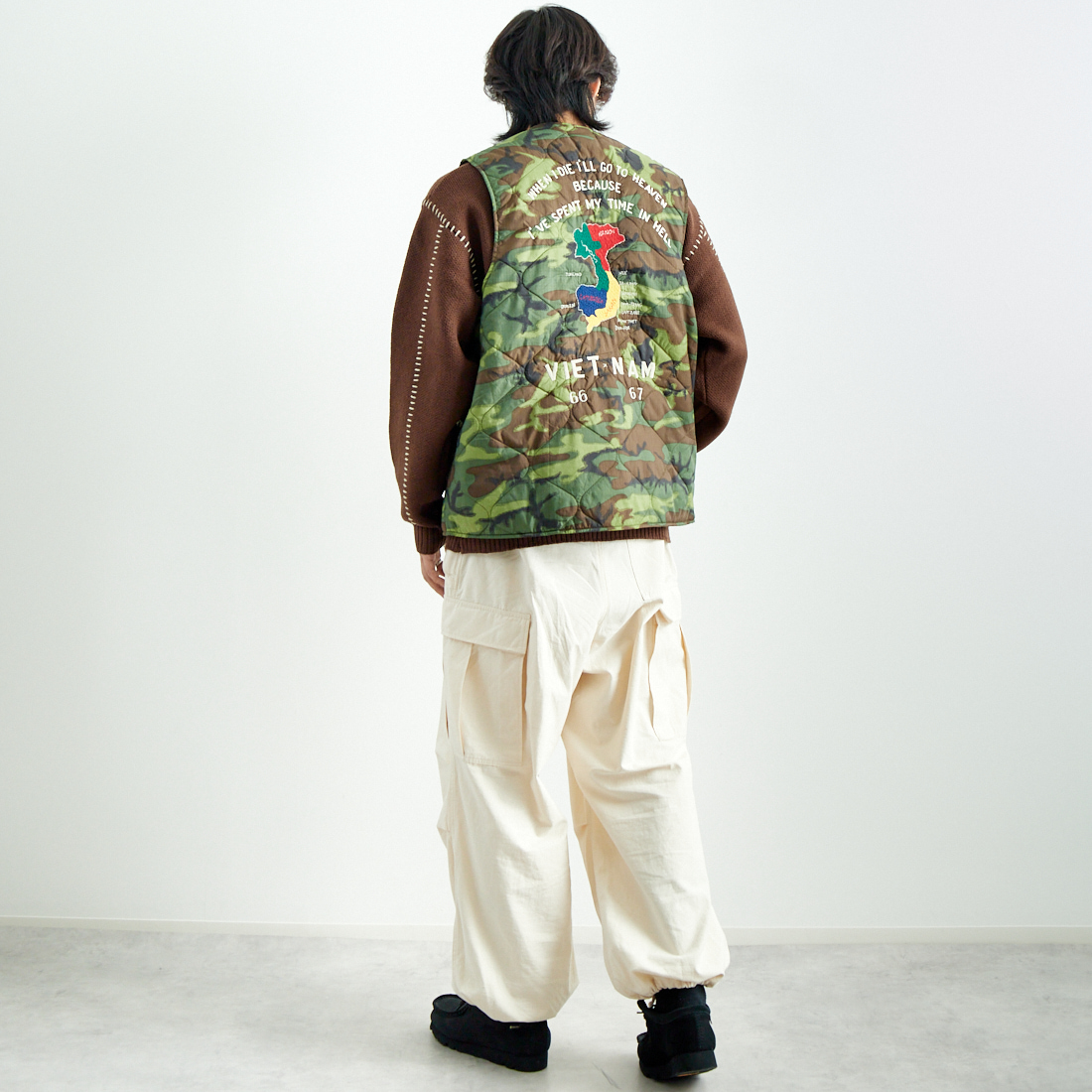 TAILOR TOYO [テーラートウヨウ] ベトナムライナーベスト [TT15549] 198 CAMO &&モデル身長：179cm 着用サイズ：XXL&&