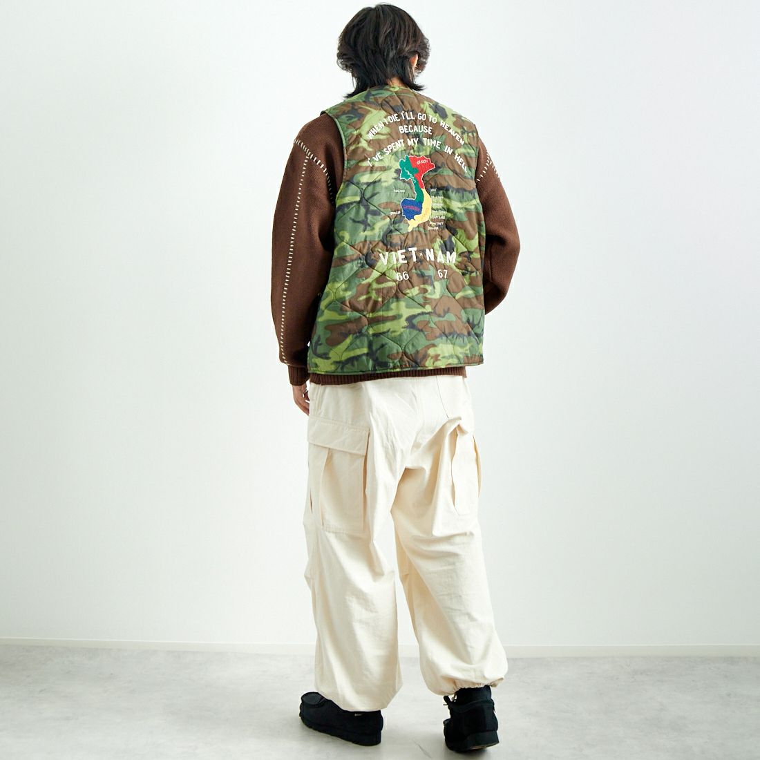 TAILOR TOYO [テーラートウヨウ] ベトナムライナーベスト [TT15549] 198 CAMO &&モデル身長：179cm 着用サイズ：XXL&&
