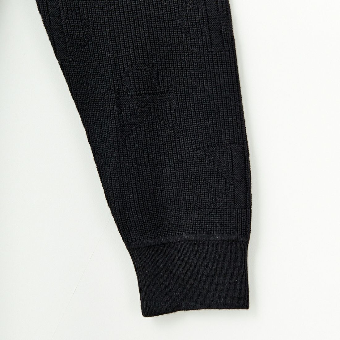 Calvin Klein [カルバンクライン] CKオールオーバーロゴセーター [J326590] BEH