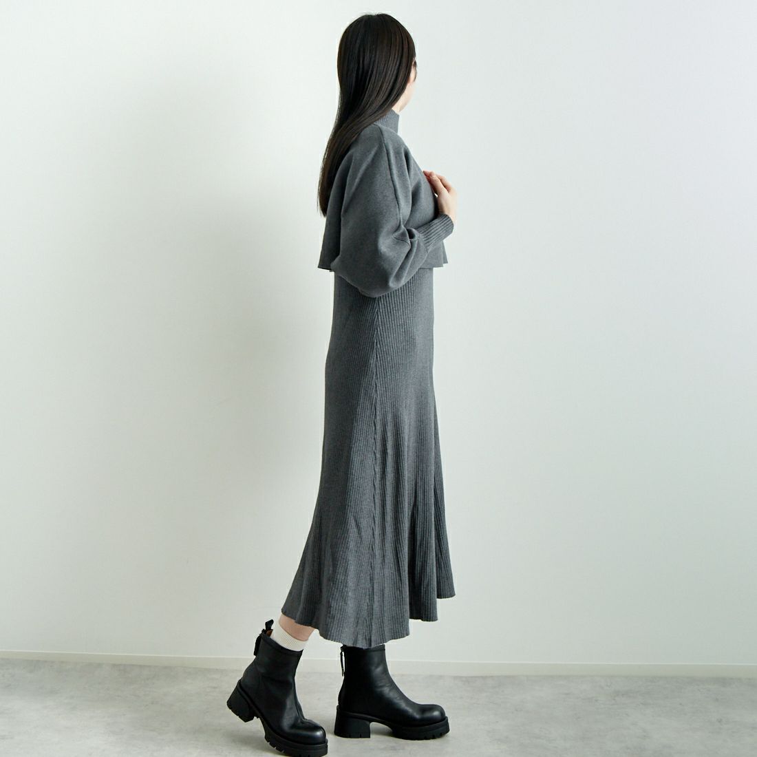 CLOCHE [クロシェ] リブニットセットワンピース [45285666] ﾁｬｺｰﾙ &&モデル身長：167cm 着用サイズ：2&&