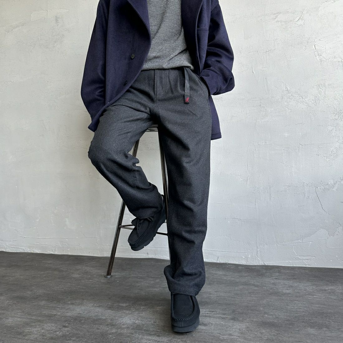 GRAMiCCi [グラミチ] ウールリラックスドプリーツドトラウザー [G4FM-P065] CHARCOAL W &&モデル身長：168cm 着用サイズ：M&&