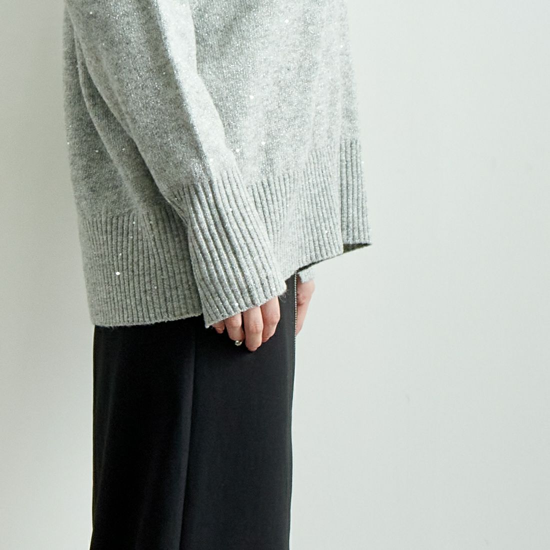 CLOCHE [クロシェ] スパンコールVネックニット [45285628] ｸﾞﾚｰ