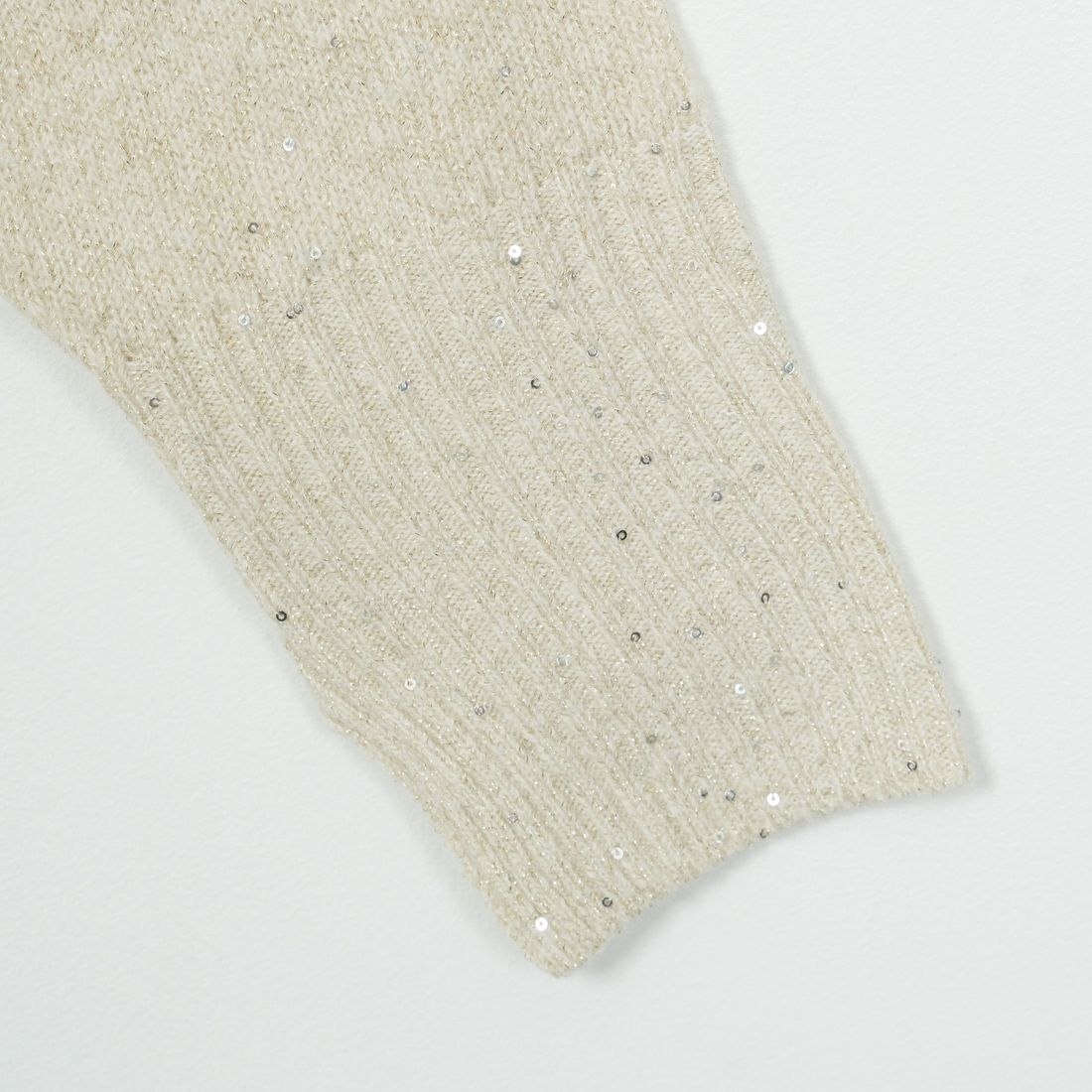 CLOCHE [クロシェ] スパンコールVネックニット [45285628] ｱｲﾎﾞﾘｰ