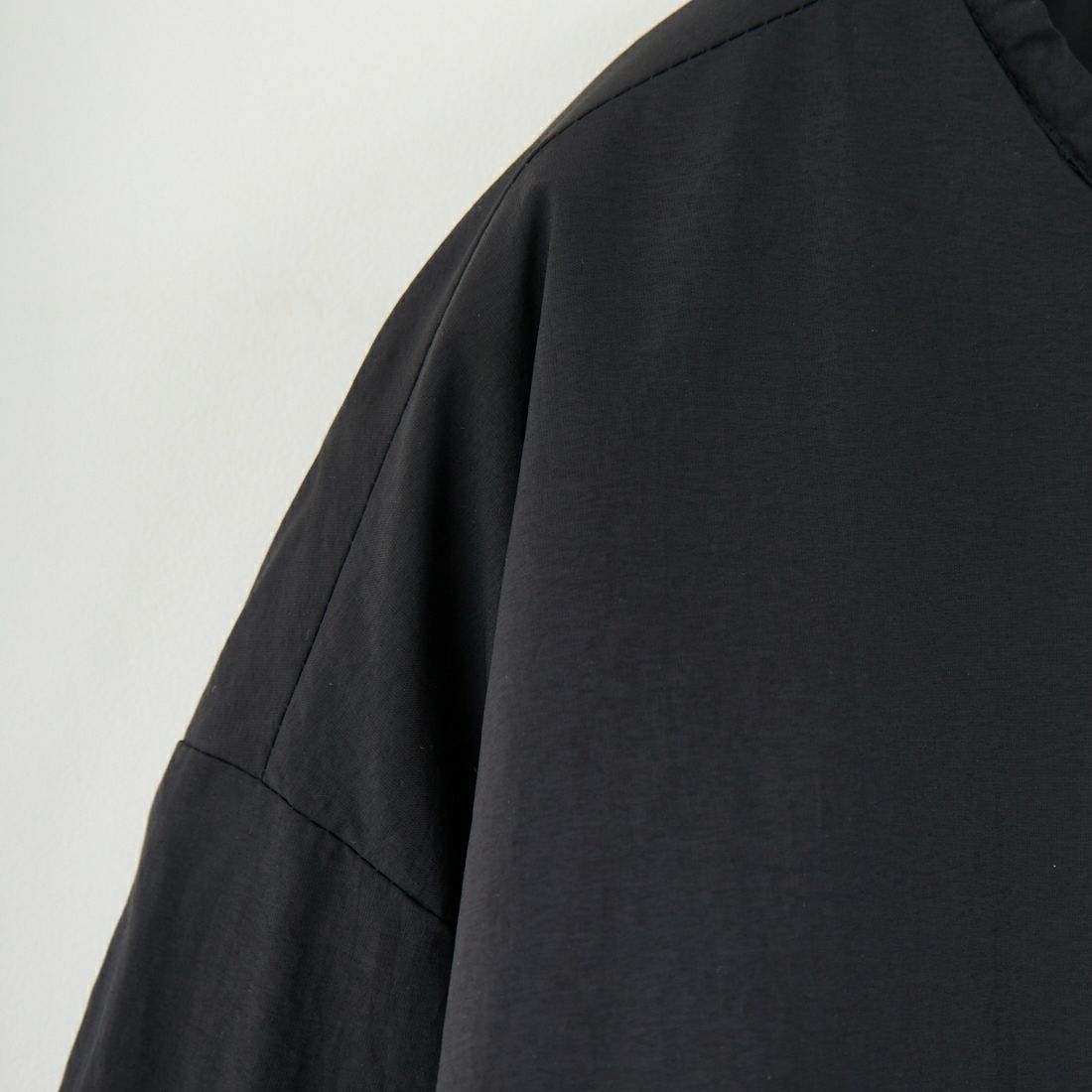 UNIVERSAL OVERALL [ユニバーサルオーバーオール] 別注 中綿入りノーカラージャケット [U2432452IN-JF] BLACK