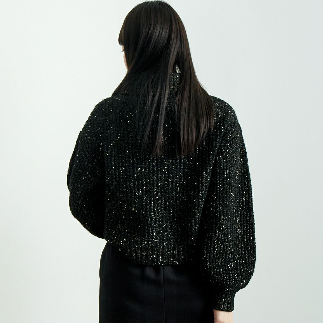 Jf Ready Made [ジェイエフレディメイド] ラメホイルタートルネックプルオーバー [3224431] ﾌﾞﾗｯｸ &&モデル身長：167cm 着用サイズ：F&&