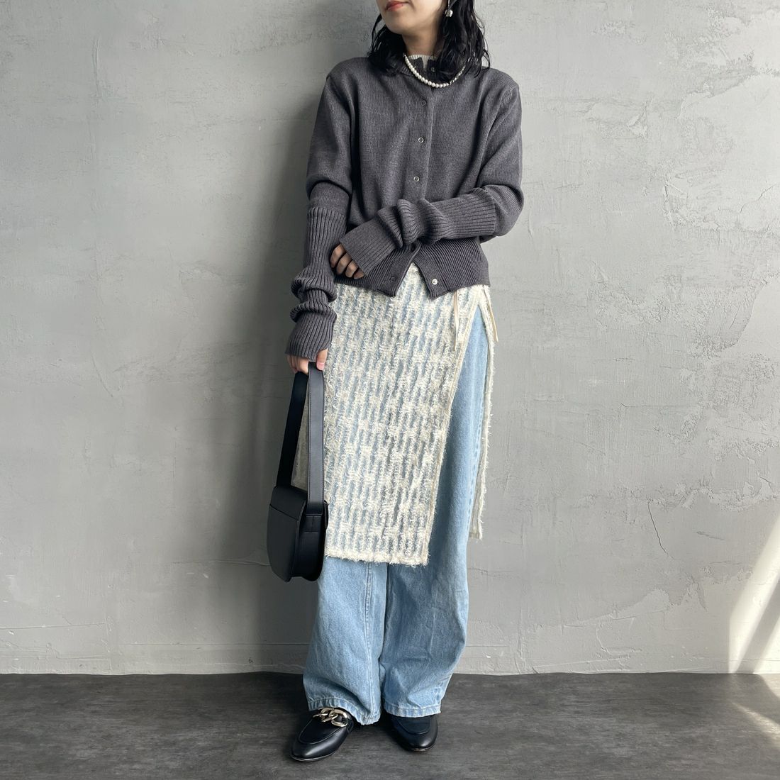 By/m [バイエム] マルチWAY チュールフェザーシアーラップスカート [B24142017] 21 IVORY&&モデル身長：160cm 着用サイズ：F&&