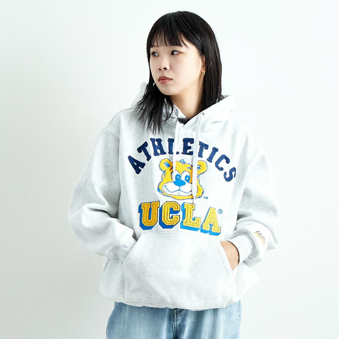 UCLA [ユーシーエルエー] サガラ刺繍ロゴ スウェットパーカー [244AN2PK014]