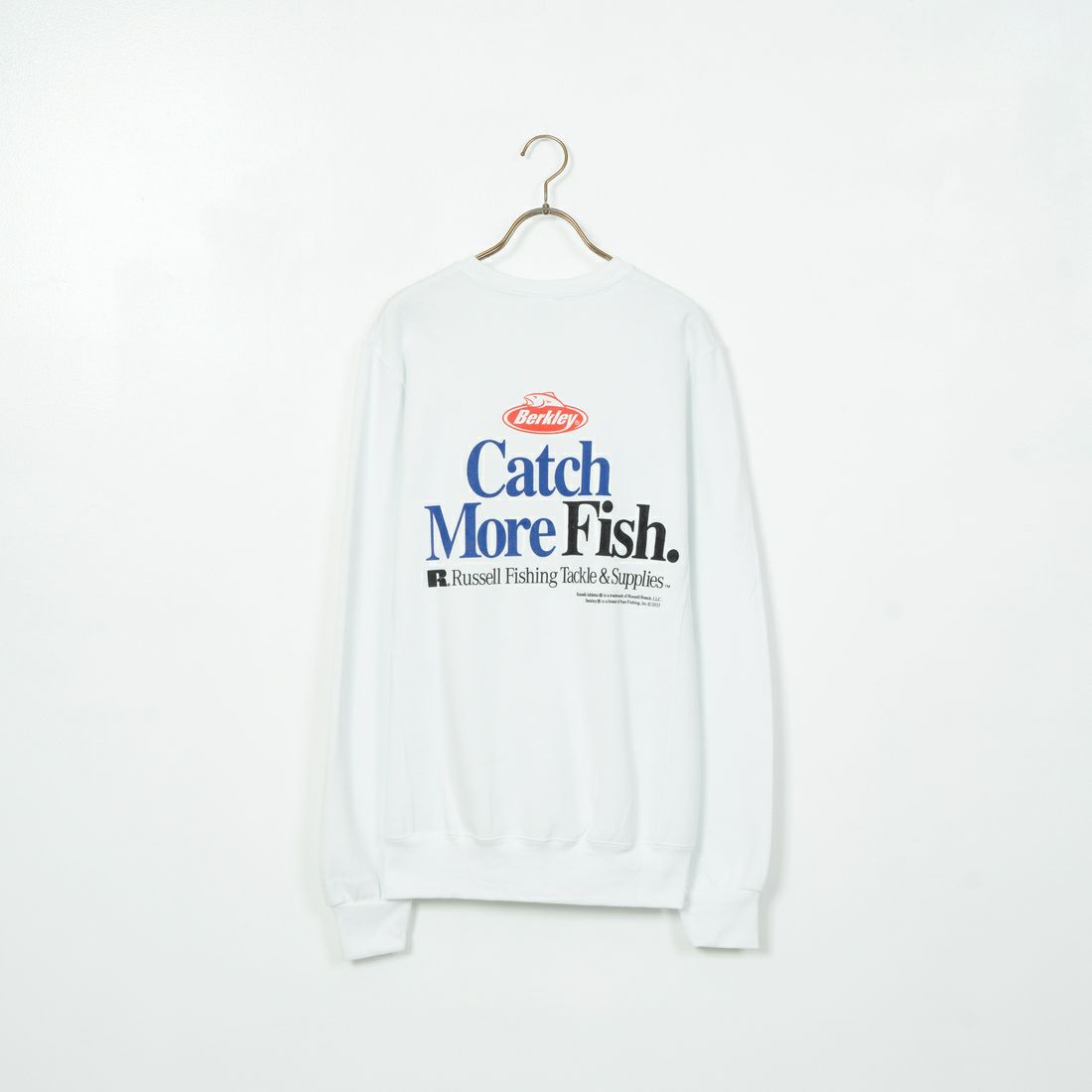 Berkley × RUSSELL ATHLETIC [バークレー × ラッセルアスレチック] 別注 CATCH MORE FISH クルーネックスウェット [RBK-24175IN-JF1]