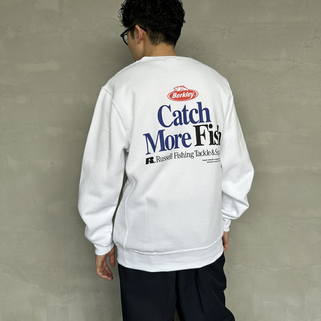 Berkley × RUSSELL ATHLETIC [バークレー × ラッセルアスレチック] 別注 CATCH MORE FISH クルーネックスウェット [RBK-24175IN-JF1]