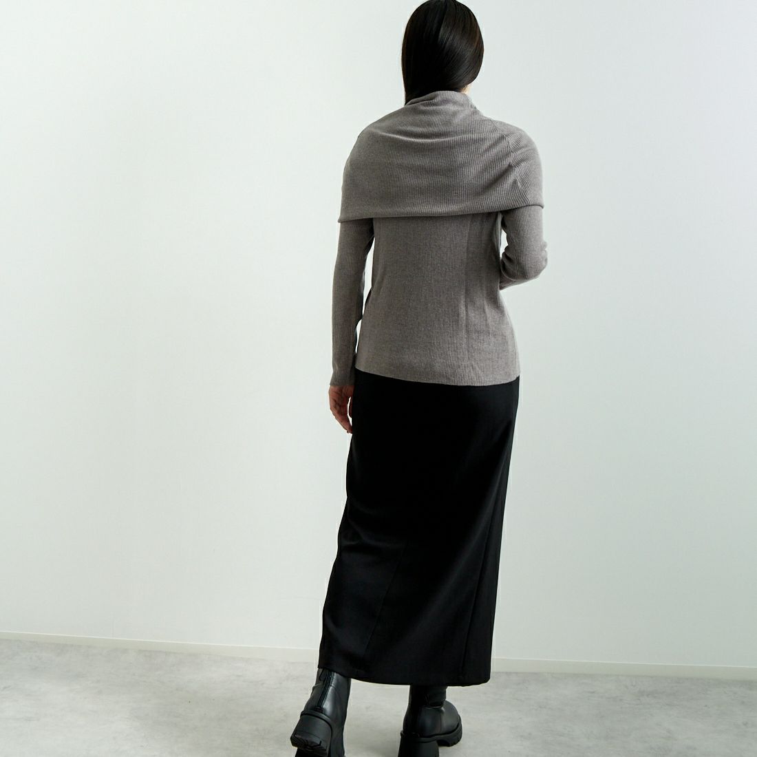 mizuiro ind [ミズイロインド] ケープカラーリブプルオーバー [4-220072] 19 L.BEIGE &&モデル身長：167m 着用サイズ：F&&