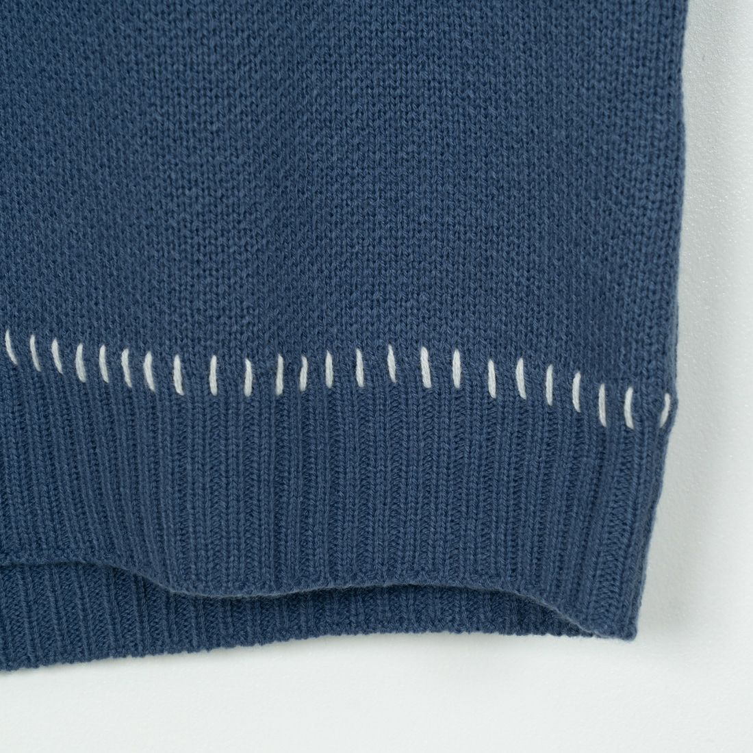 33Degrees [サーティスリーディグリーズ] 手差しステッチクルーネックニット [ND-24751000] 67 BLUEGRY