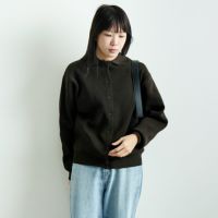 BROWN&&モデル身長：167cm 着用サイズ：F&&