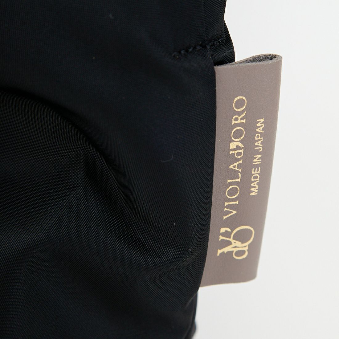 VIOLAd'ORO [ヴィオラドーロ] ノットハンドルナイロントートバッグ [V-2174] BLACK/TAU