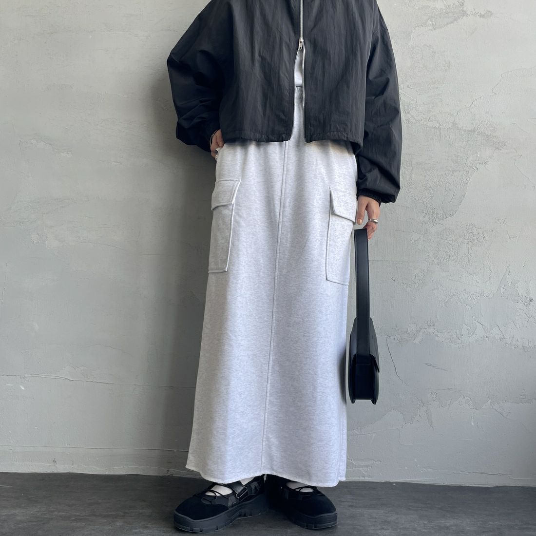 20 OATMEAL&&モデル身長：158cm 着用サイズ：F&&