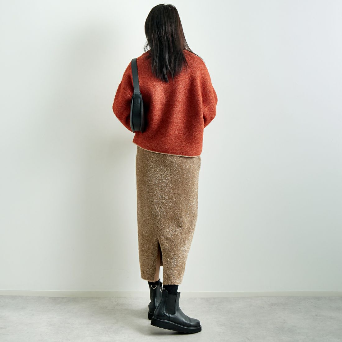 Jf Ready Made [ジェイエフレディメイド] ダブルフェイスVネックニット [3224569] ﾀﾞｰｸｵﾚﾝｼﾞ &&モデル身長：167cm 着用サイズ：F&&