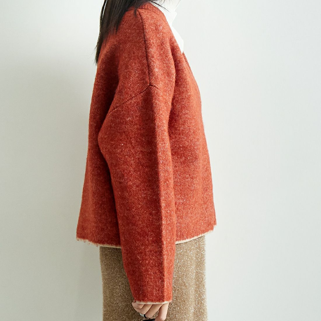 Jf Ready Made [ジェイエフレディメイド] ダブルフェイスVネックニット [3224569] ﾀﾞｰｸｵﾚﾝｼﾞ &&モデル身長：167cm 着用サイズ：F&&