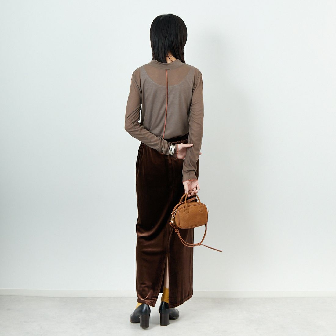 Jf Ready Made [ジェイエフレディメイド] 2WAY配色ラインインナー [999-22108] ﾌﾞﾗｳﾝ/ﾃﾗｺｯ &&モデル身長：162cm 着用サイズ：F&&