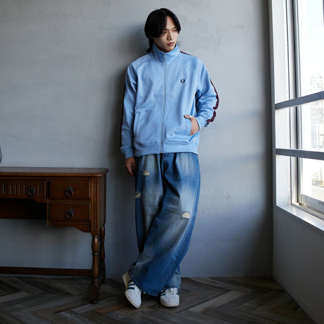 FRED PERRY [フレッドペリー] 別注 配色ライントラック