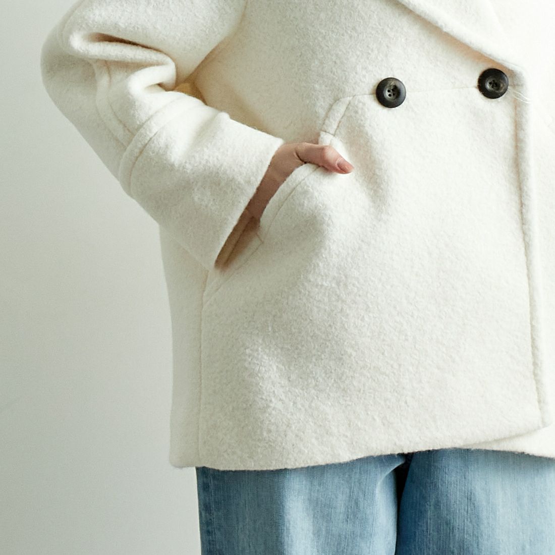 Jeans Factory Clothes [ジーンズファクトリークローズ] ライトウェーブニットショートPコート [8920574-00] 02 ｵﾌ &&モデル身長：167cm 着用サイズ：F&&
