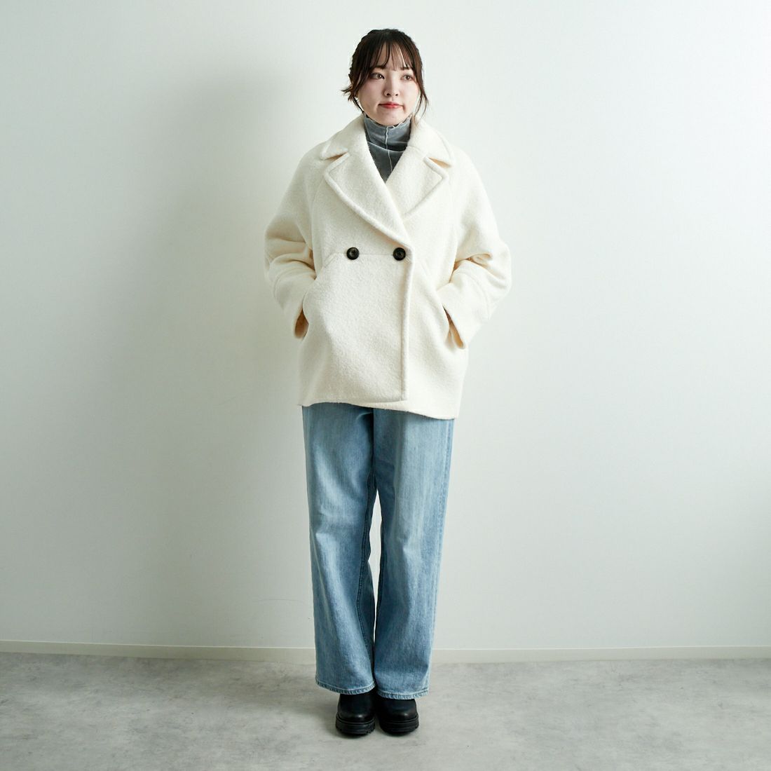 Jeans Factory Clothes [ジーンズファクトリークローズ] ライトウェーブニットショートPコート [8920574-00] 02 ｵﾌ &&モデル身長：167cm 着用サイズ：F&&