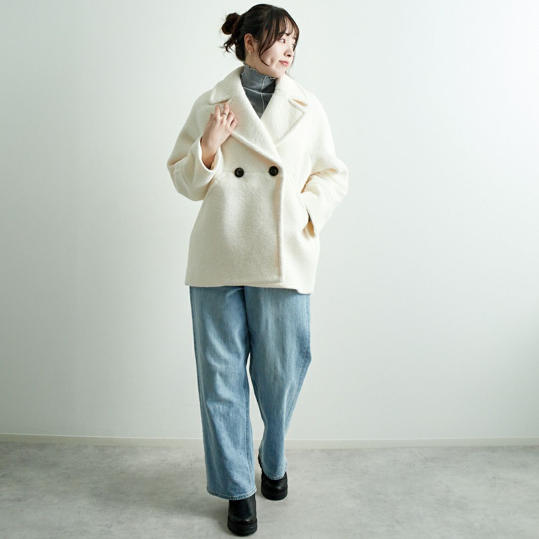 Jeans Factory Clothes [ジーンズファクトリークローズ] ライトウェーブニットショートPコート [8920574-00] 02 ｵﾌ &&モデル身長：167cm 着用サイズ：F&&