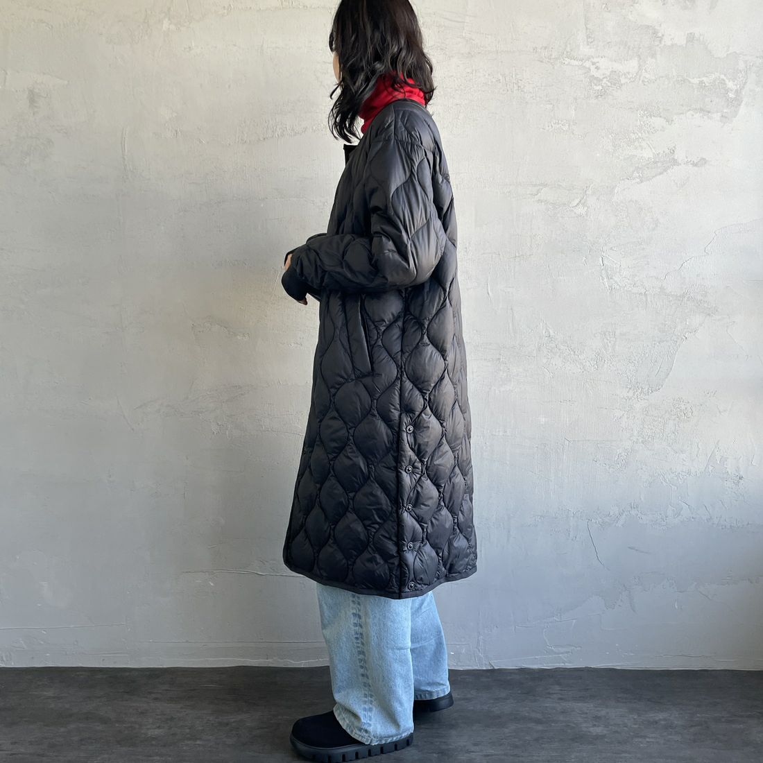 TAION [タイオン] MILITARY ソフトシェル オーバーサイズダウンコート [TAION-W104LSBPML-1-L] BLACK &&モデル身長：160cm 着用サイズ：M&&