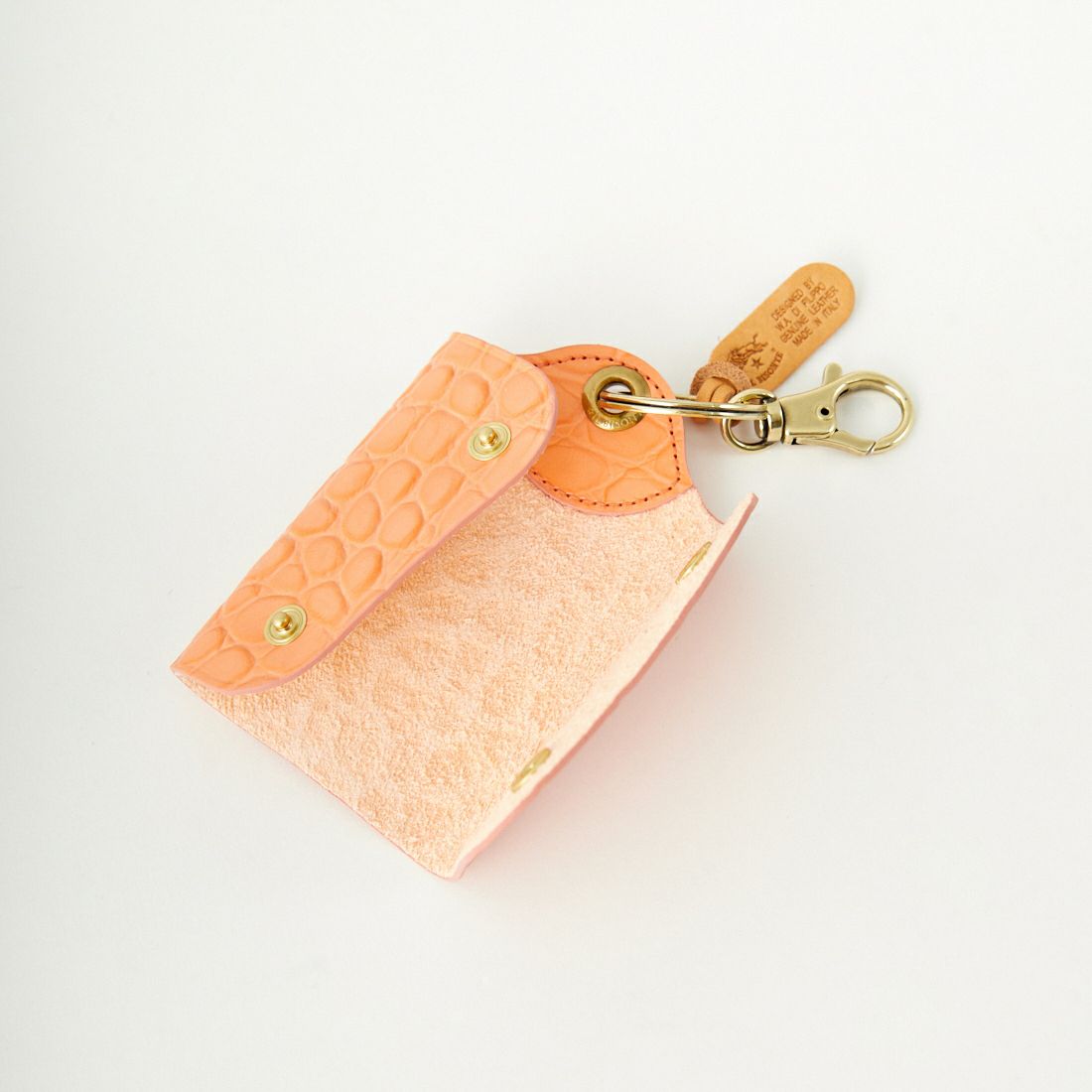 IL BISONTE [イルビゾンテ] クロコ エンボスドレザーキーケース [5432409350] 62 SALMONE