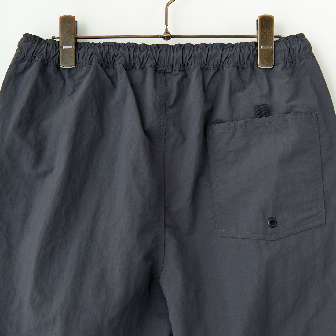 FRED PERRY [フレッドペリー] 別注 ワンポイントロゴ刺繍ショートパンツ [FPM-25S-001-JF] GRY/OAT