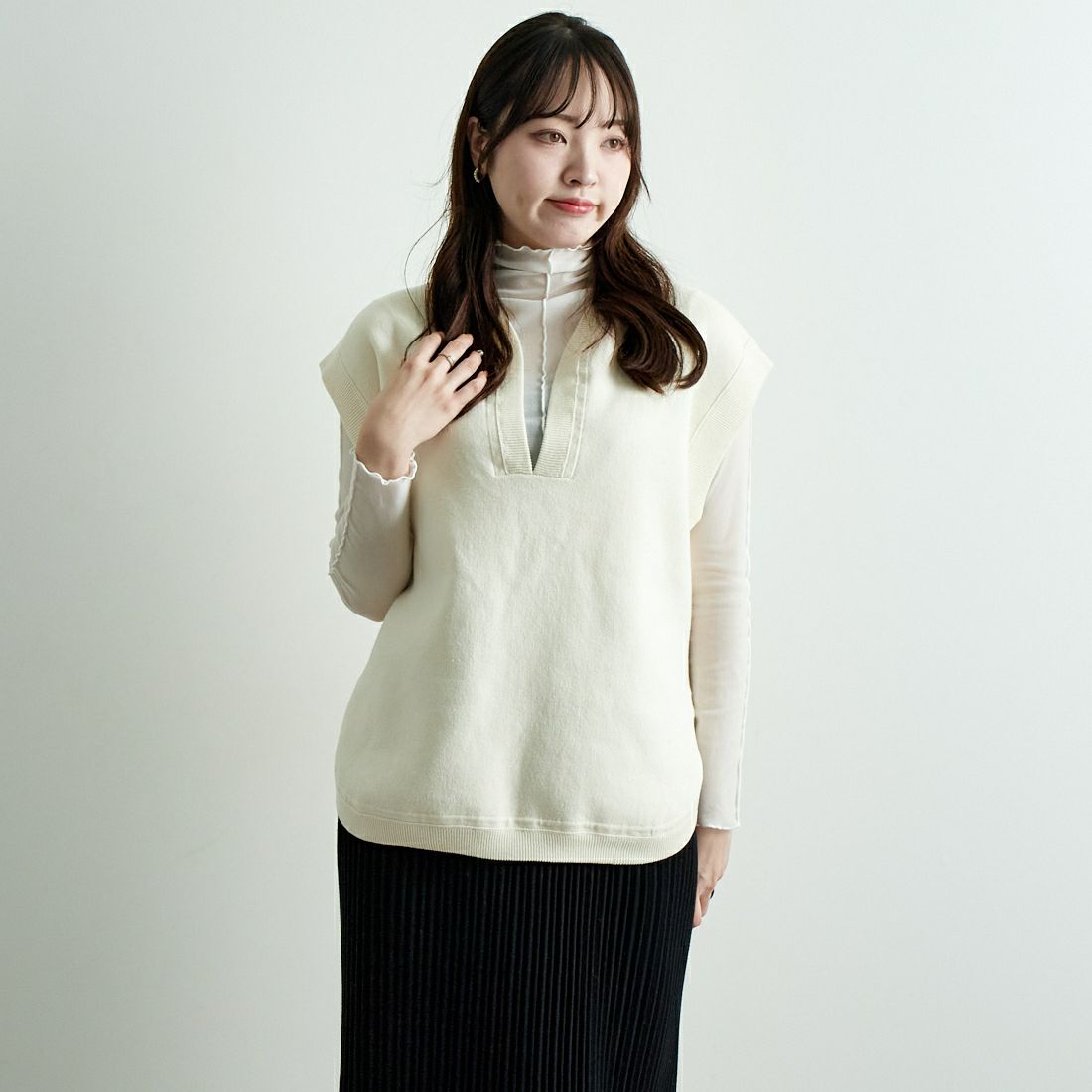 Jf Ready Made [ジェイエフレディメイド] スウェットライクベスト [61384-DD] OFF WHITE &&モデル身長：167cm 着用サイズ：F&&
