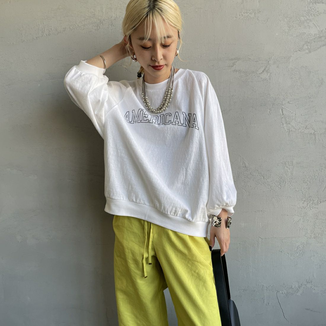 ﾎﾜｲﾄ&&モデル身長：150cm 着用サイズ：ONE SIZE&&