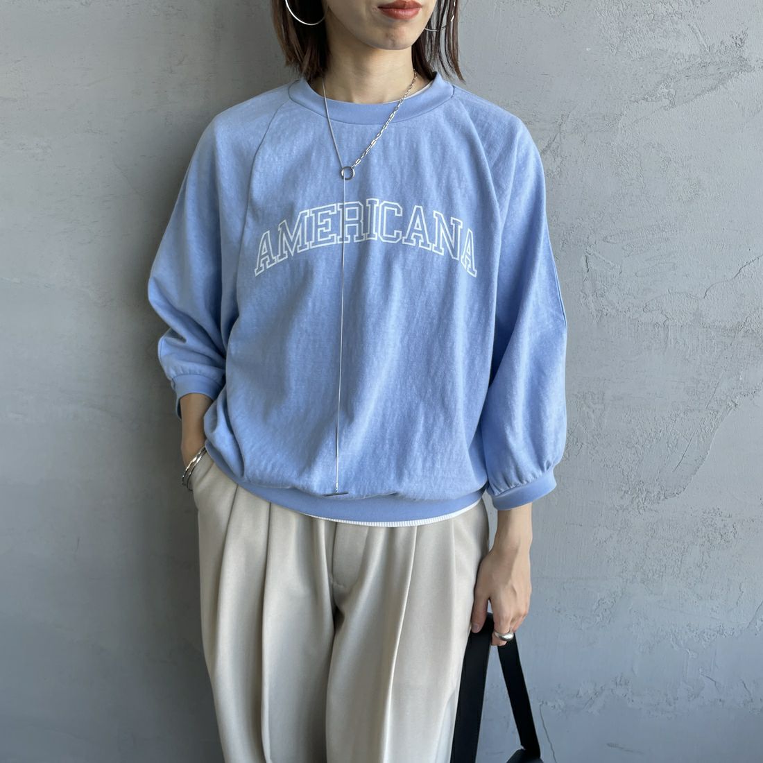 Americana × JEANS FACTORY [アメリカーナ × ジーンズファクトリー] 別注 7分袖 ラグランスリーブプリントTシャツ [ASO-777-1-JF] ｻｯｸｽ &&モデル身長：158cm 着用サイズ：ONE SIZE&&