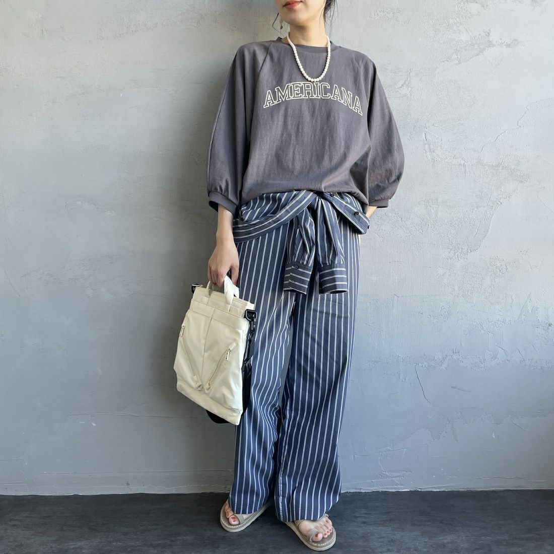 Americana × JEANS FACTORY [アメリカーナ × ジーンズファクトリー] 別注 7分袖 ラグランスリーブプリントTシャツ [ASO-777-1-JF] ﾁｬｺｰﾙ &&モデル身長：160cm 着用サイズ：ONE SIZE&&