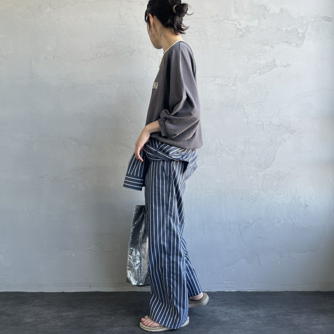 Americana × JEANS FACTORY [アメリカーナ × ジーンズファクトリー] 別注 7分袖 ラグランスリーブプリントTシャツ [ASO-777-2-JF] ﾁｬｺｰﾙ &&モデル身長：160cm 着用サイズ：ONE SIZE&&