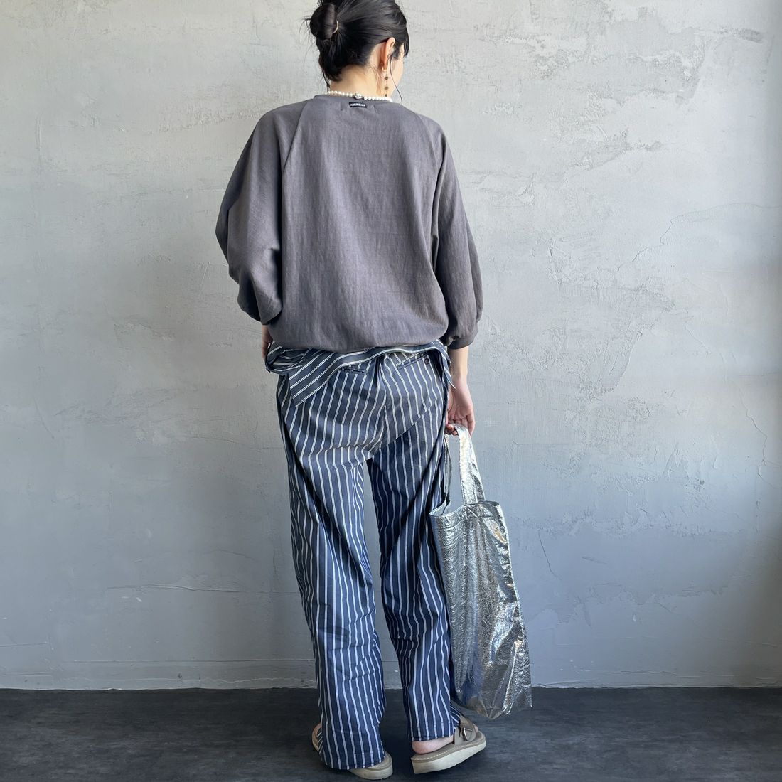 Americana × JEANS FACTORY [アメリカーナ × ジーンズファクトリー] 別注 7分袖 ラグランスリーブプリントTシャツ [ASO-777-2-JF] ﾁｬｺｰﾙ &&モデル身長：160cm 着用サイズ：ONE SIZE&&