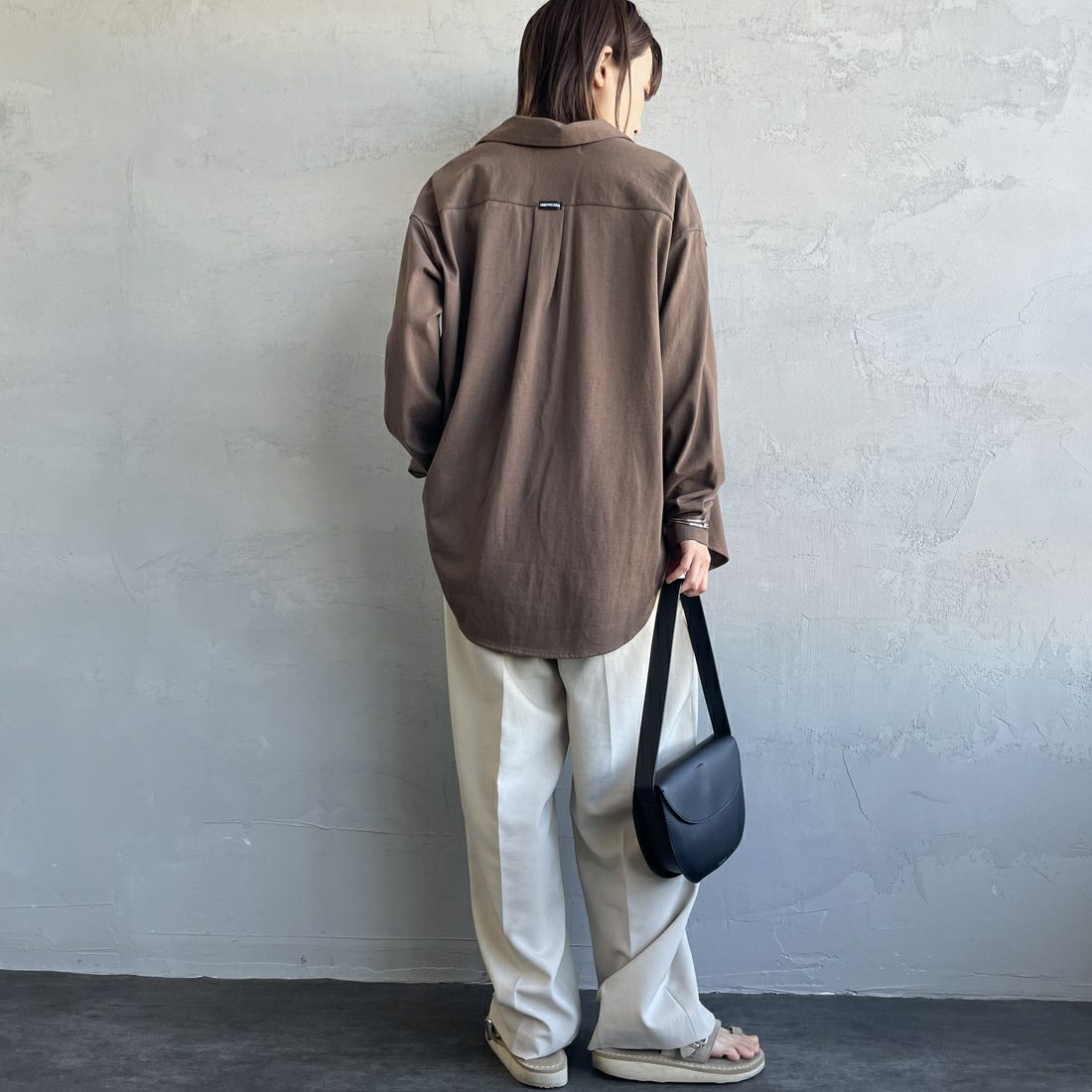 Americana × JEANS FACTORY [アメリカーナ × ジーンズファクトリー] 別注 コットンジャージー ポロ襟カットソーシャツ [ASO-778-2-JF] ﾌﾞﾗｳﾝ &&モデル身長：158cm 着用サイズ：ONE SIZE&&