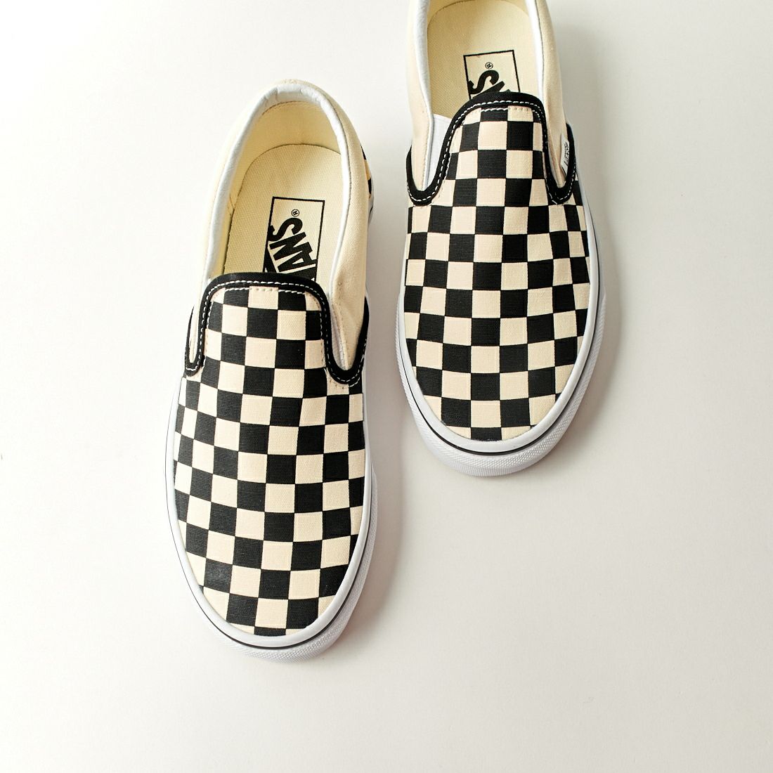 VANS [バンズ] クラシックスリッポン [VN000EYEBWW] B＆W CHCKER