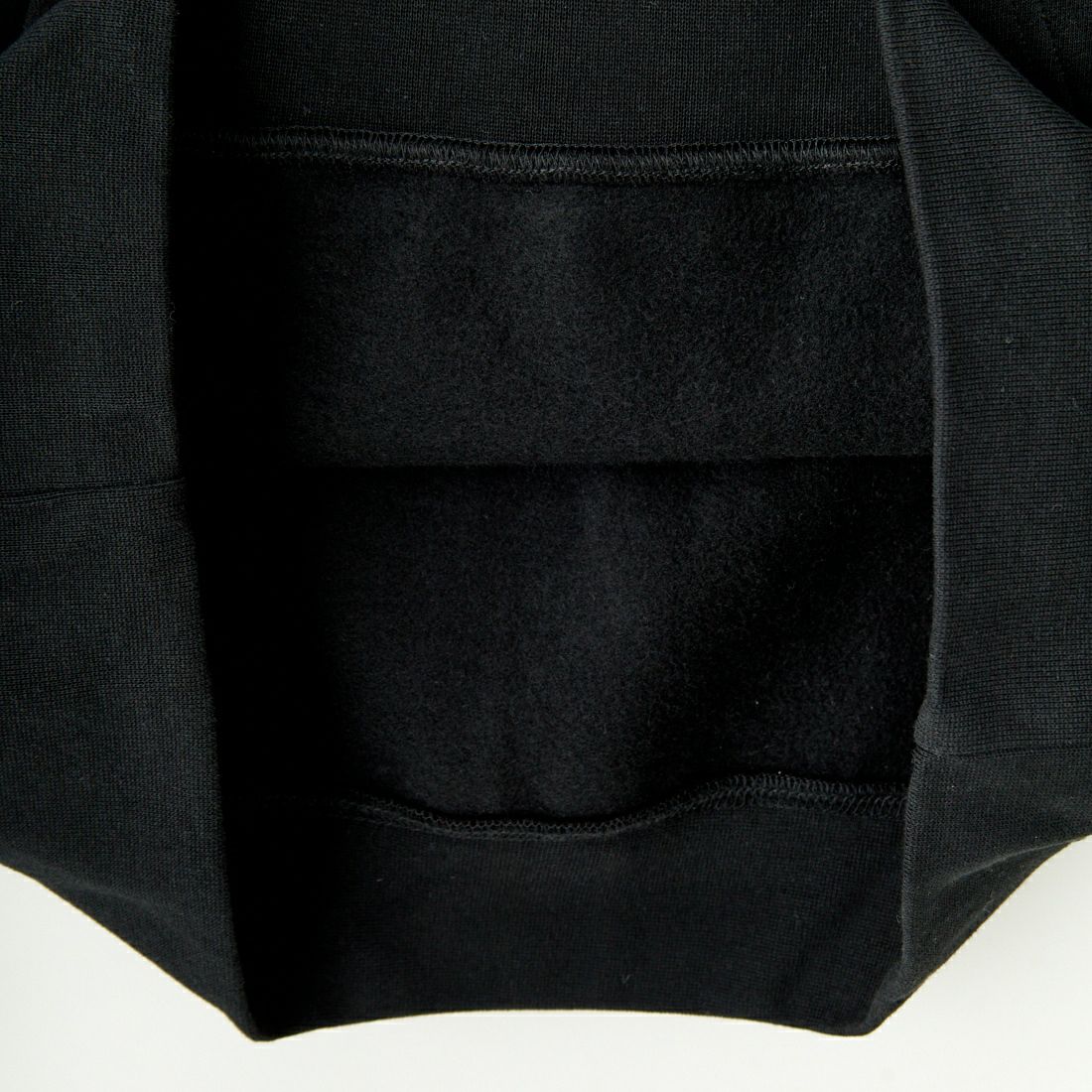 HUF [ハフ] ステイ チル トリプルトライアングル プルオーバーパーカー [PF00711] BLACK