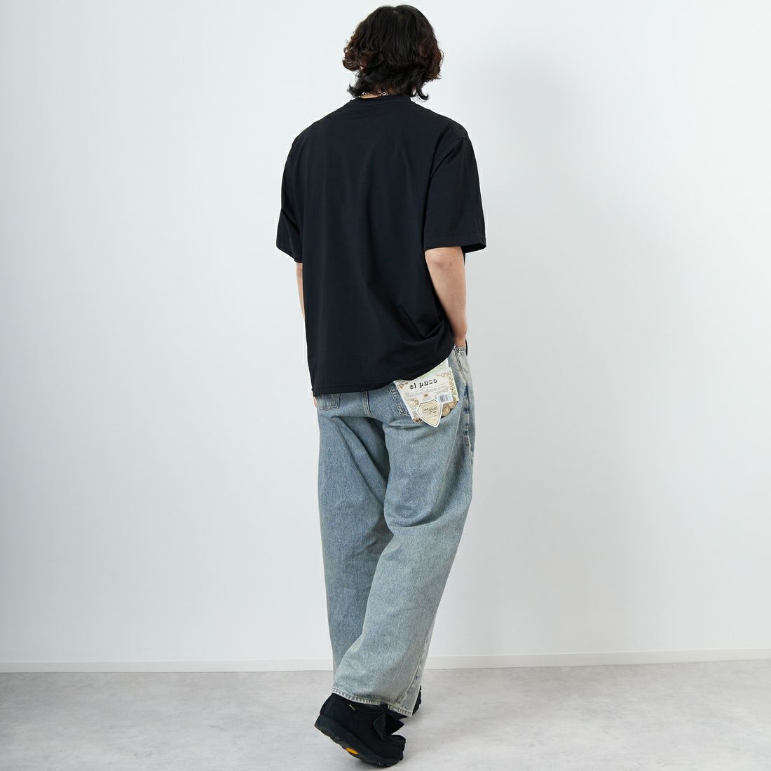 L.L.BEAN [エルエルビーン] Bean's カタディンロゴポケットTシャツ [5275-0046] 48 CHARCOA &&モデル身長：179cm 着用サイズ：L&&