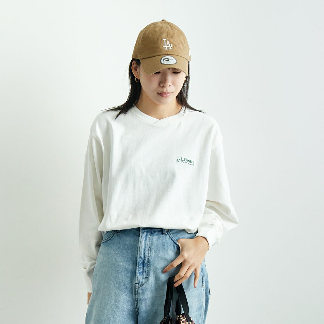 09 WHITE&&モデル身長：167cm 着用サイズ：S&&