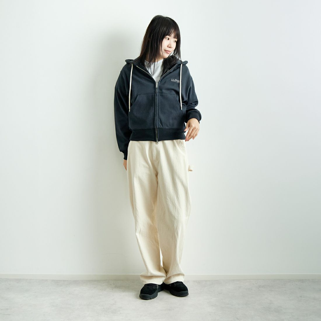 L.L.BEAN [エルエルビーン] PORTAGE フルジップフーデッドスウェット [5175-9181] 48 DK.CHAR &&モデル身長：167cm 着用サイズ：M&&