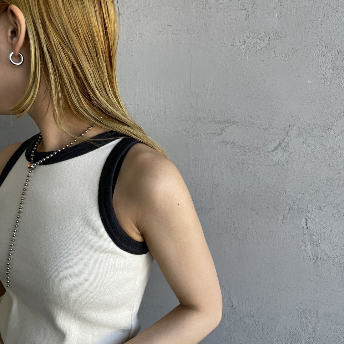 Noir Fabrik [ヌワールファブリック] コットンフライス アメリカンスリーブタンクトップ [IN-01-25SS] ﾅﾁｭﾗﾙ/ｽﾐｸﾛ &&モデル身長：156cm 着用サイズ：0&&